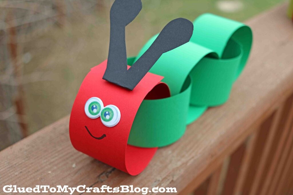 paper chain caterpillar