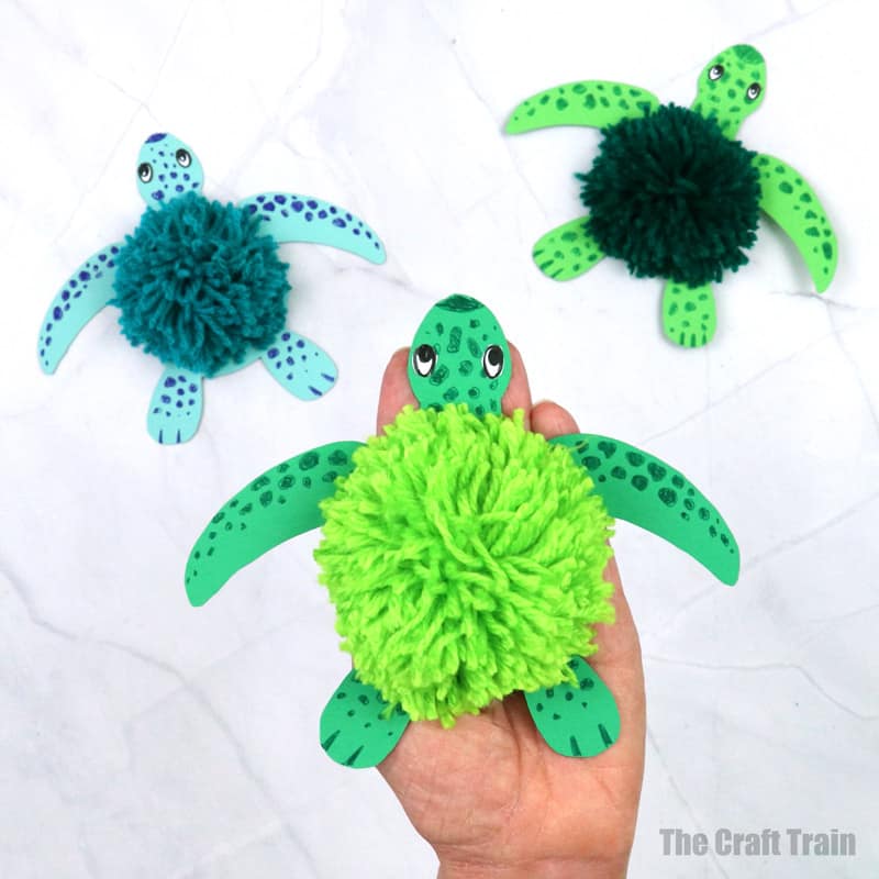 pompom turtle craft