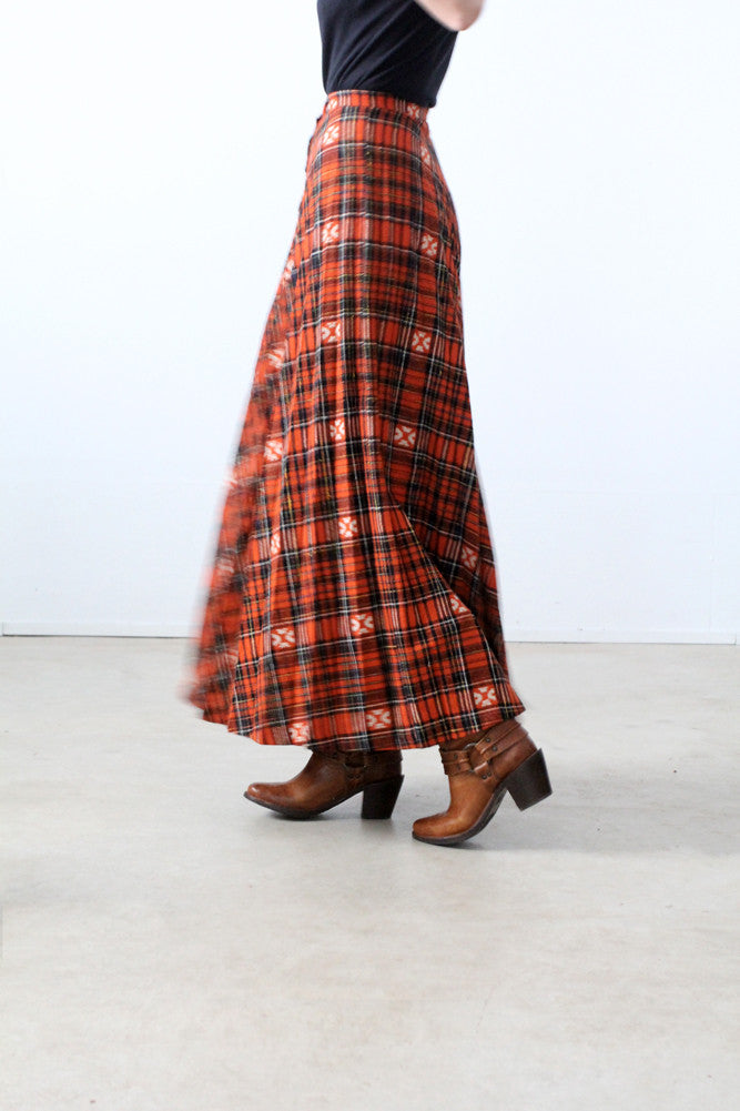 1970s maxi skirt
