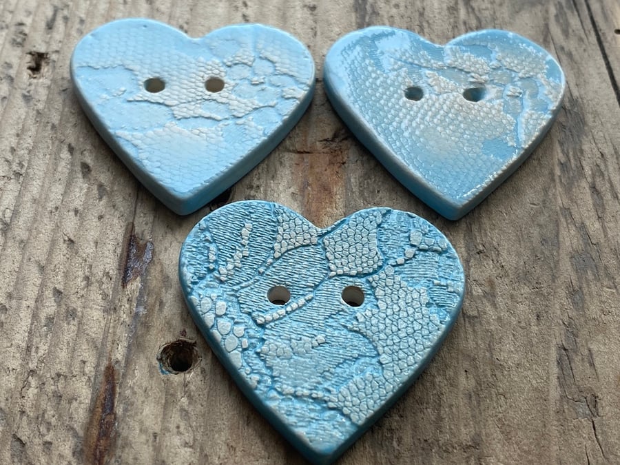 blue button heart