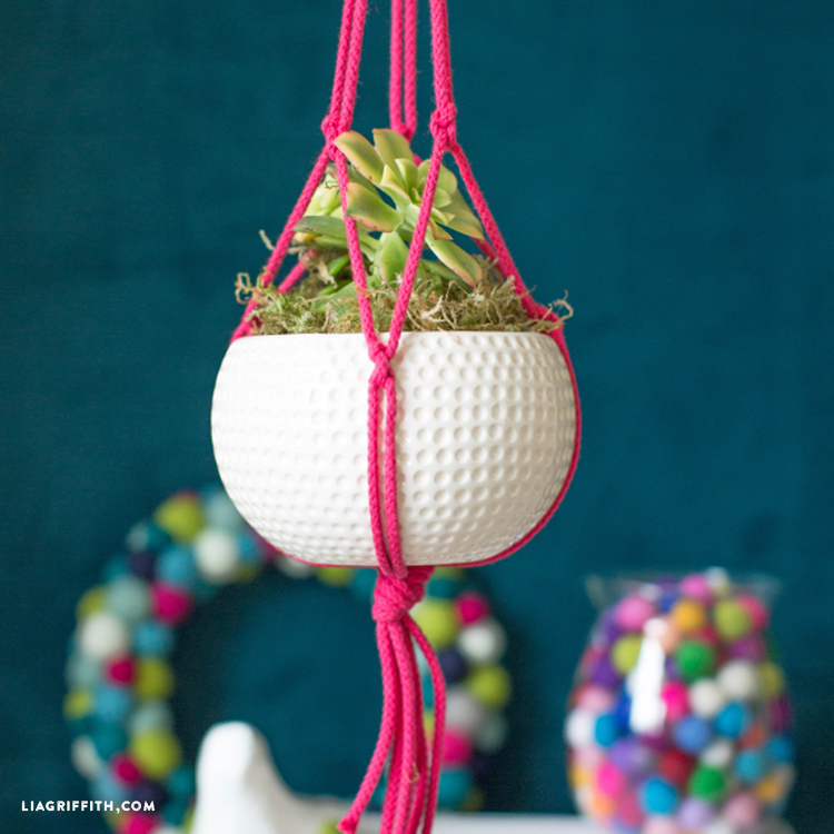 macrame-plant-hanger