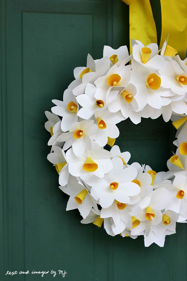 finished paper flower wreath
