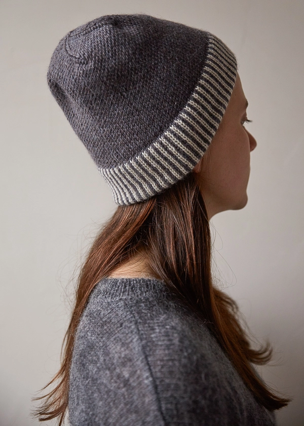 striped-knitted-hat