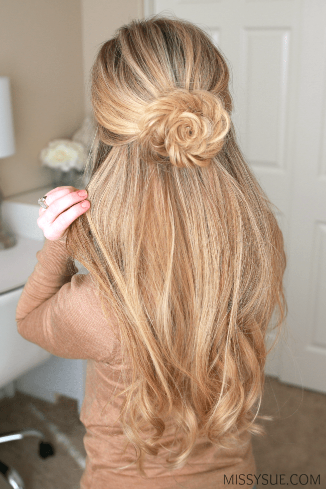 flower braid hairstyle