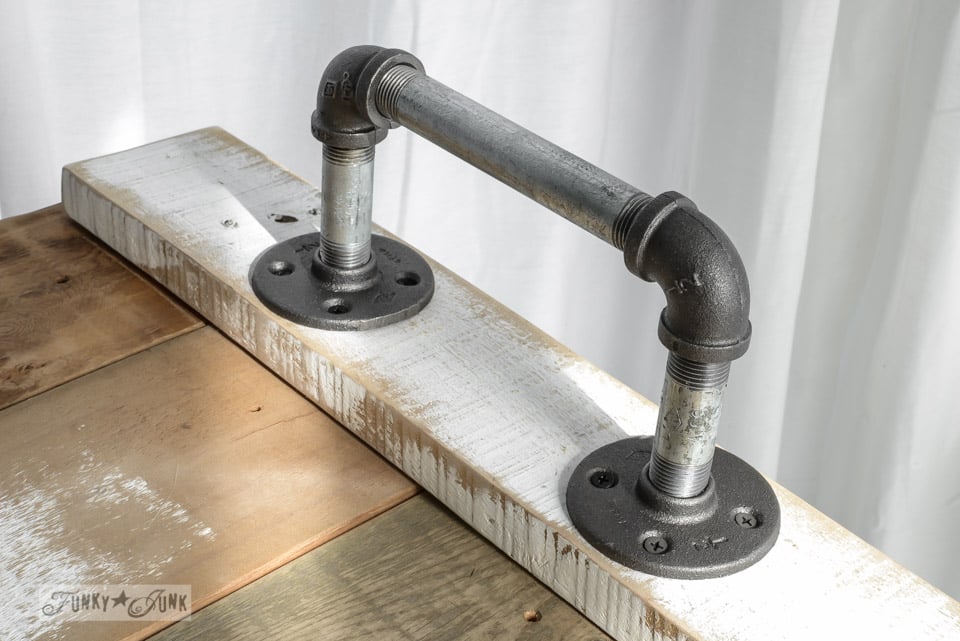 industrial pipe handle tray