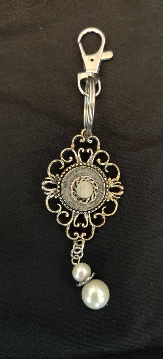 vintage button keychain