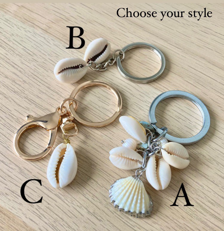 stacked seashell keychain