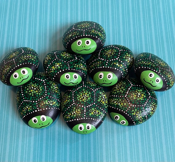turtle painted rocks garden