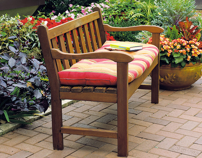 15 Gorgeous Pallet Garden Furniture and Planter Ideas