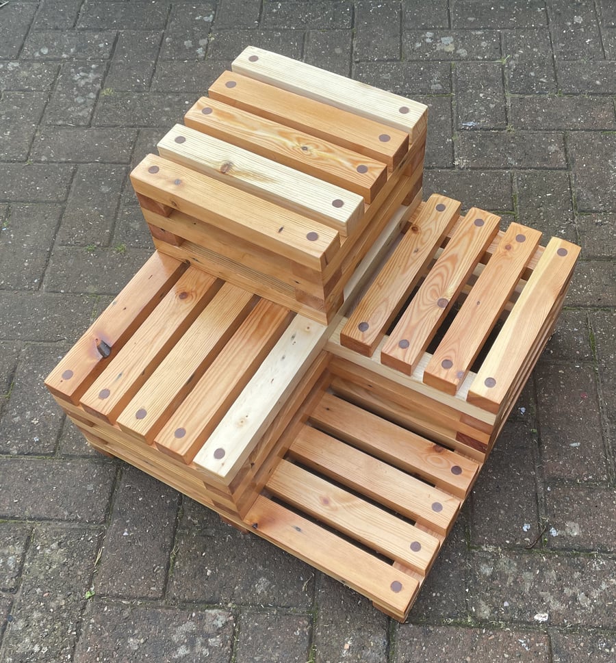 pallet multi level planter stand