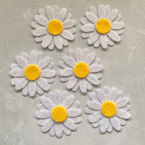 layered felt daisy flower
