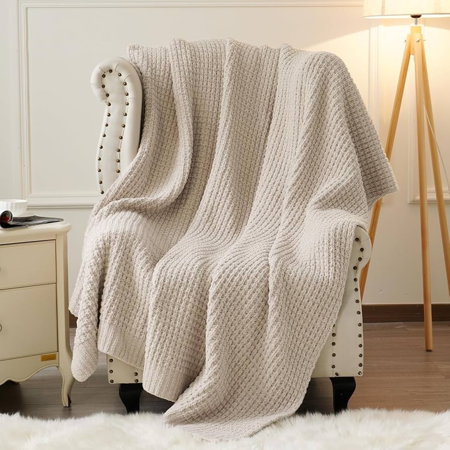 waffle knit blanket bedroom styling