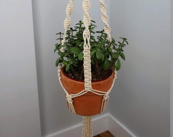 classic knot macrame plant hanger