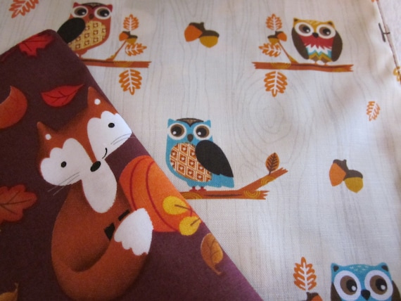 fall fabric runner on coffee table