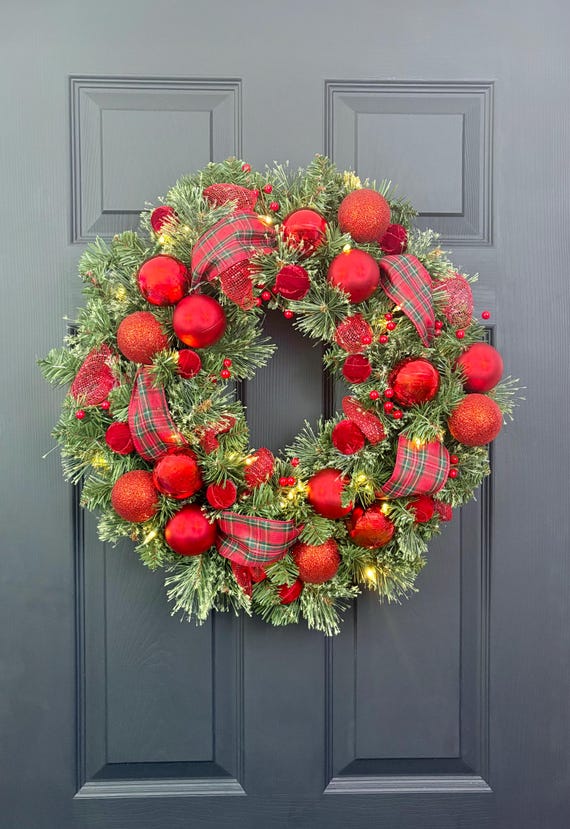 berry branch door hanger
