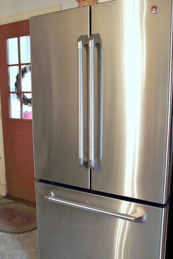polished stainless steel appliances