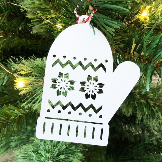 glove mitten winter ornament