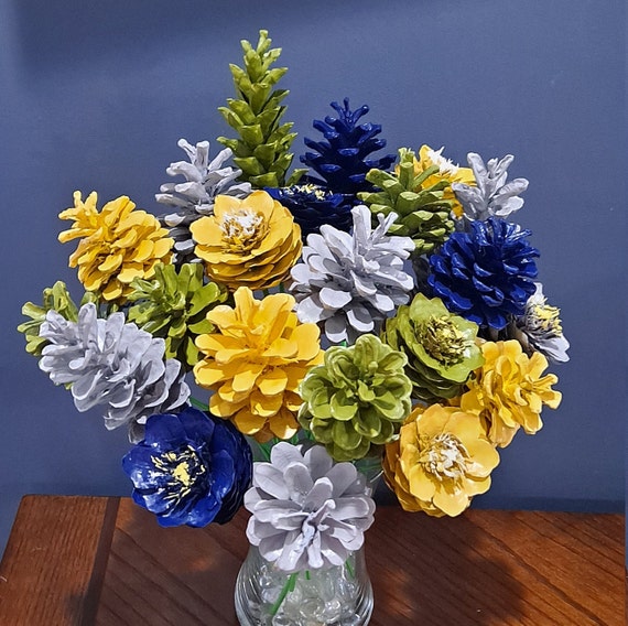 new years eve mantel pinecone arrangement