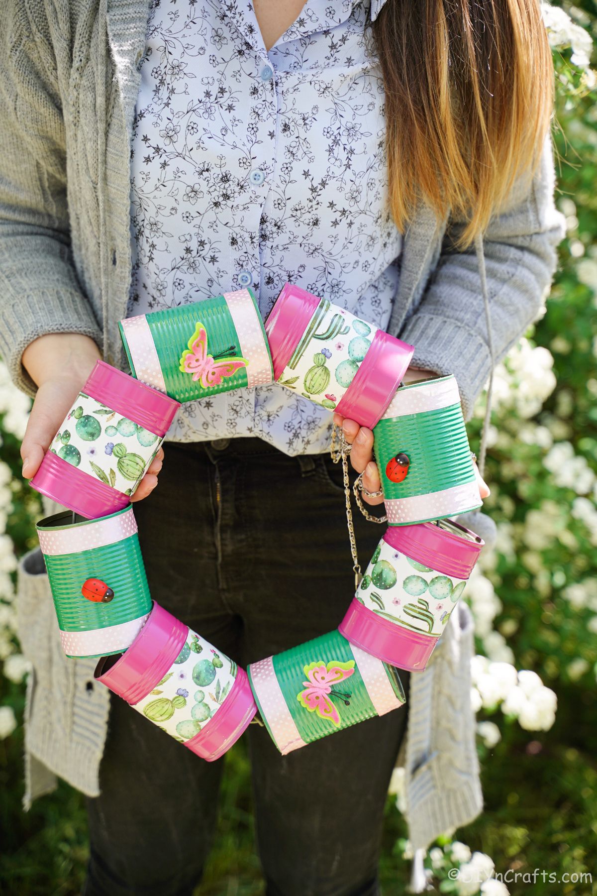 tin can wreath base