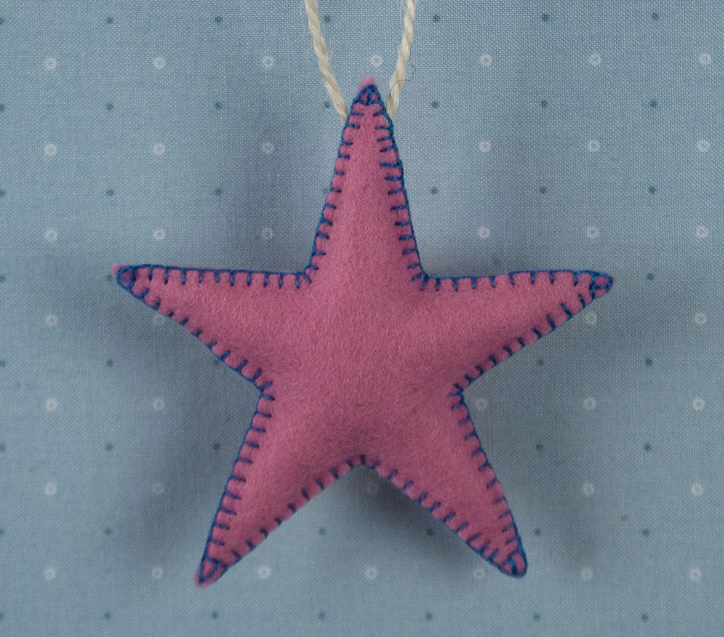 felt ornament stitching