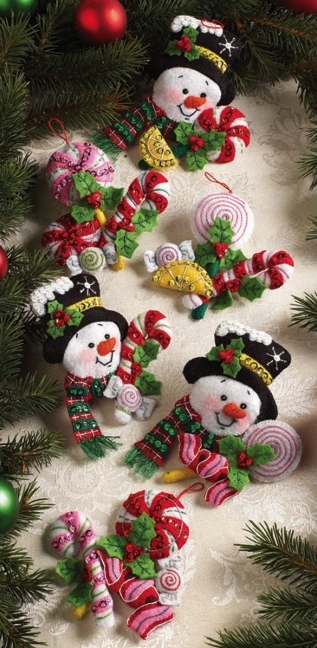 felt ornament assembly