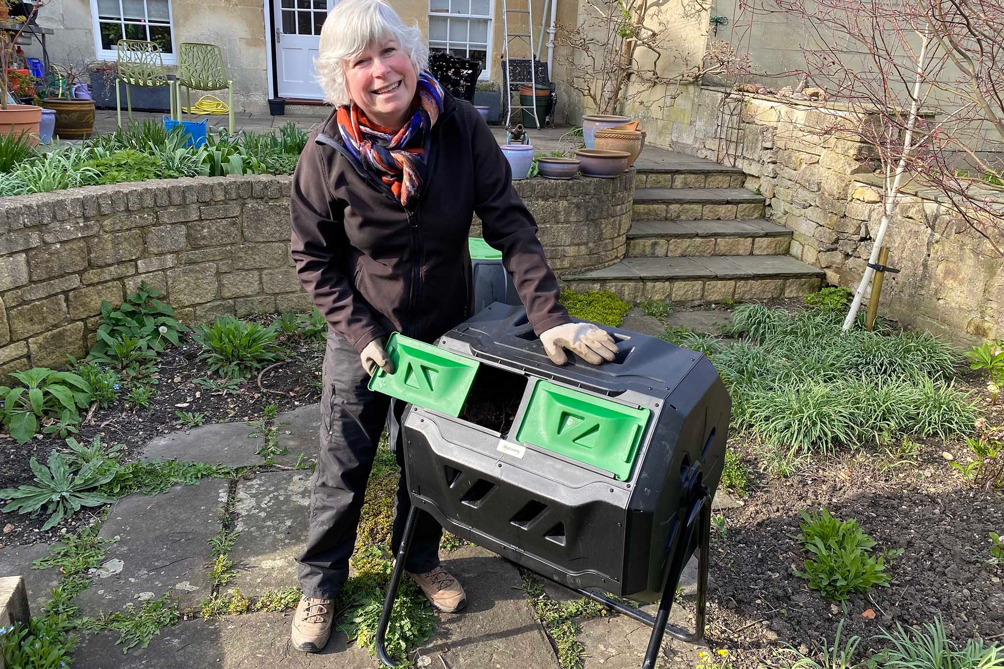 garden compost bin