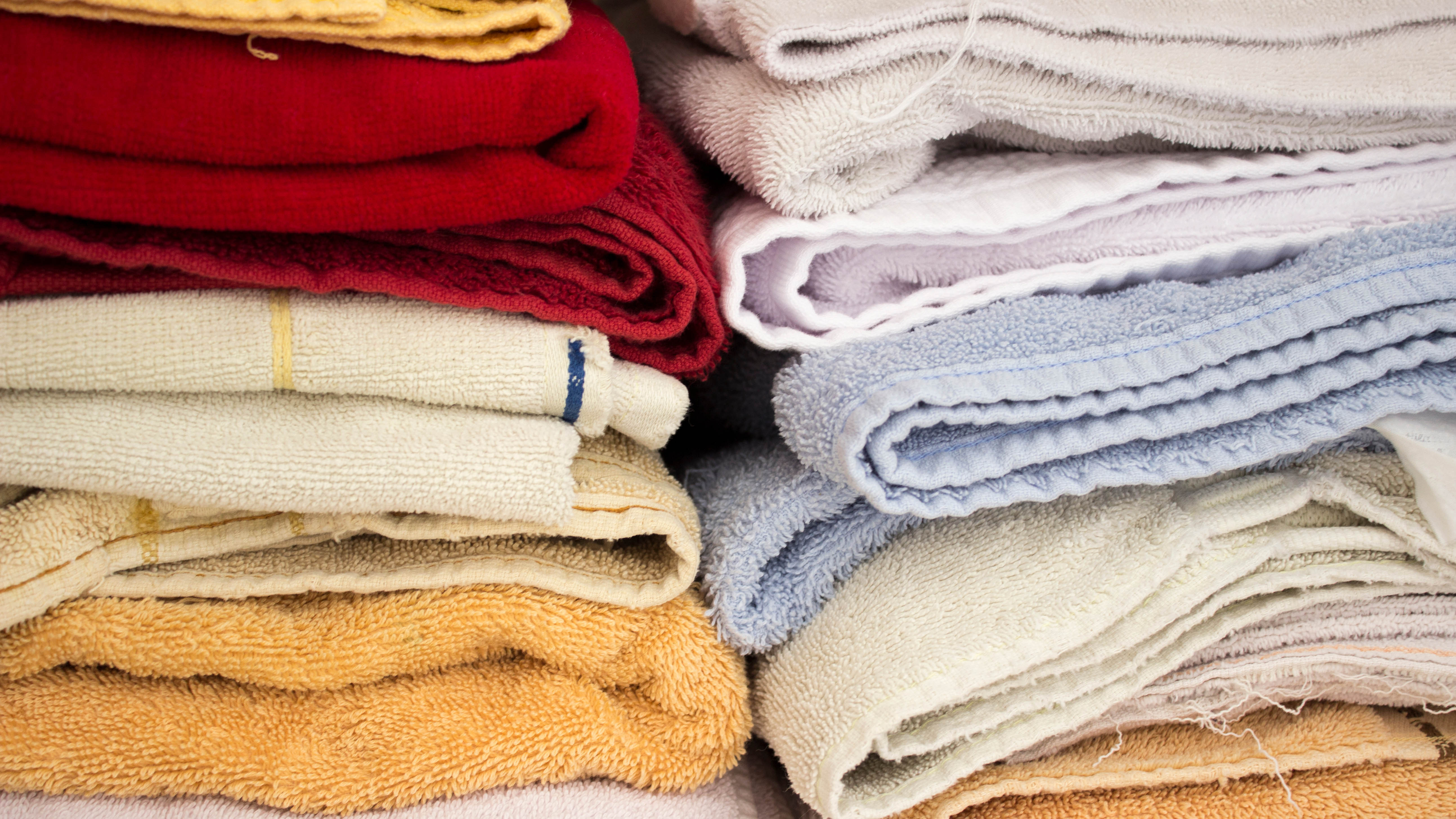9 Genius Ways To Reuse Old Bath Towels