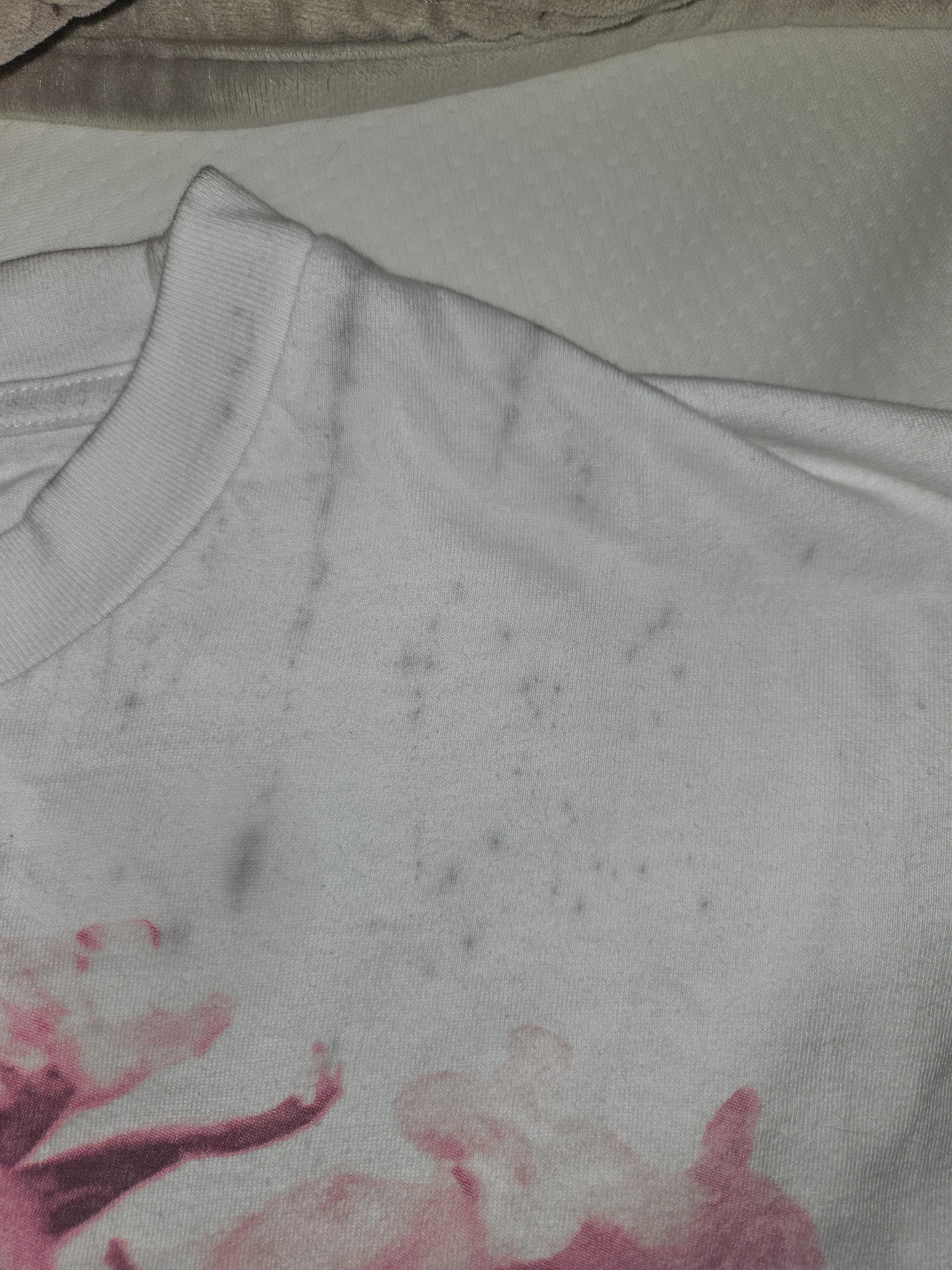 How To Get Ink Stains Out Of Clothes (7 Proven Methods)