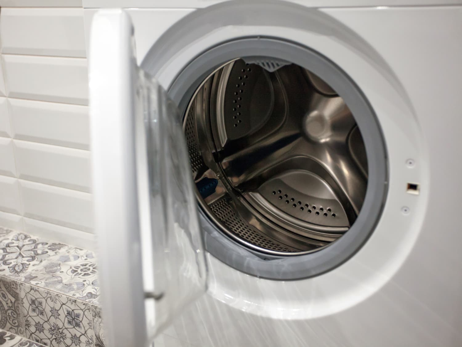 open washing machine door
