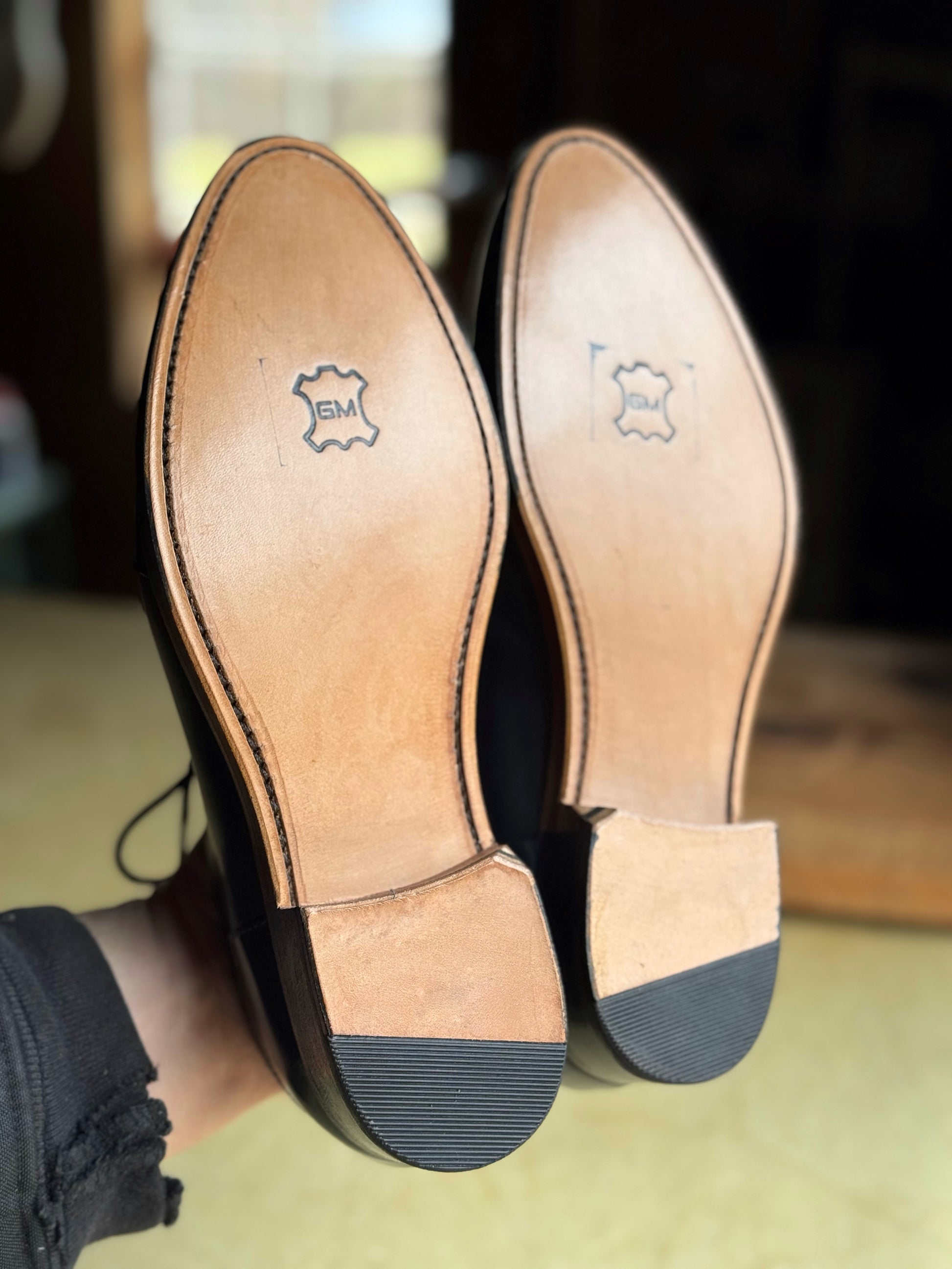 leather sole shoes