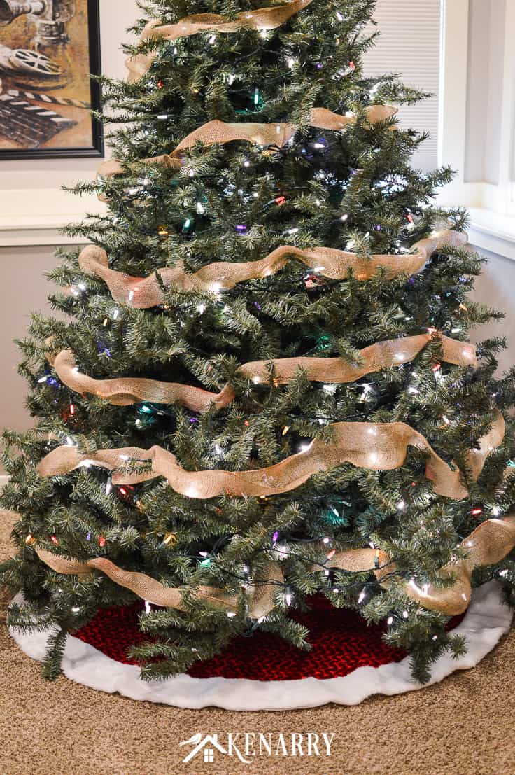 burlap wrapped christmas tree