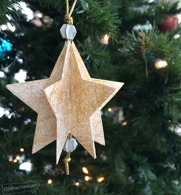 paper star ornament