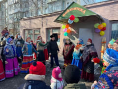 Собирайся, народ, Масленица у ворот