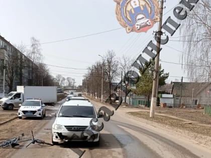 В Богородицке велосипедист попал в больницу после ДТП с Lada