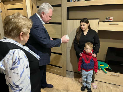 15 юным тулякам с тяжелыми болезнями передадут лечебное питание и медицинские изделия