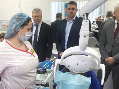 Николай Воробьев: В рамках акции «Улыбка детства» в регионе открыто 16 школьных стоматологических кабинетов