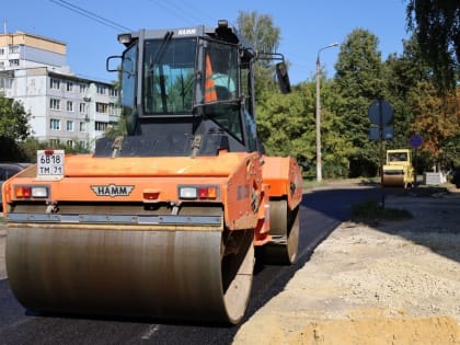 Продолжается ремонт дорог в Новомосковске