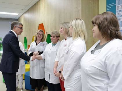 Для привлечения кадров в Тульской области введут дополнительные меры поддержки врачей