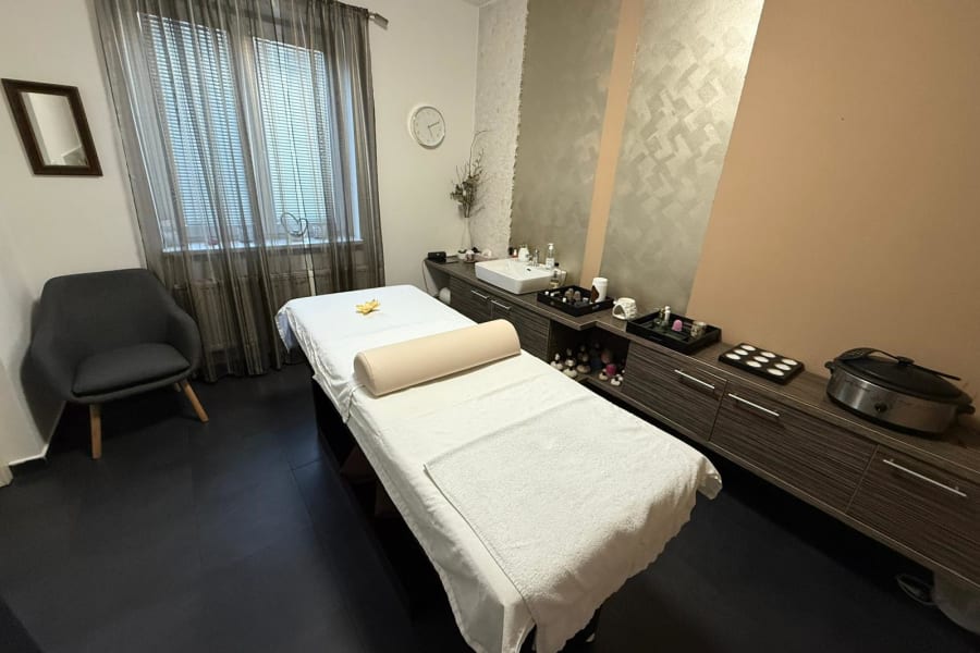 Naisy salon interiér