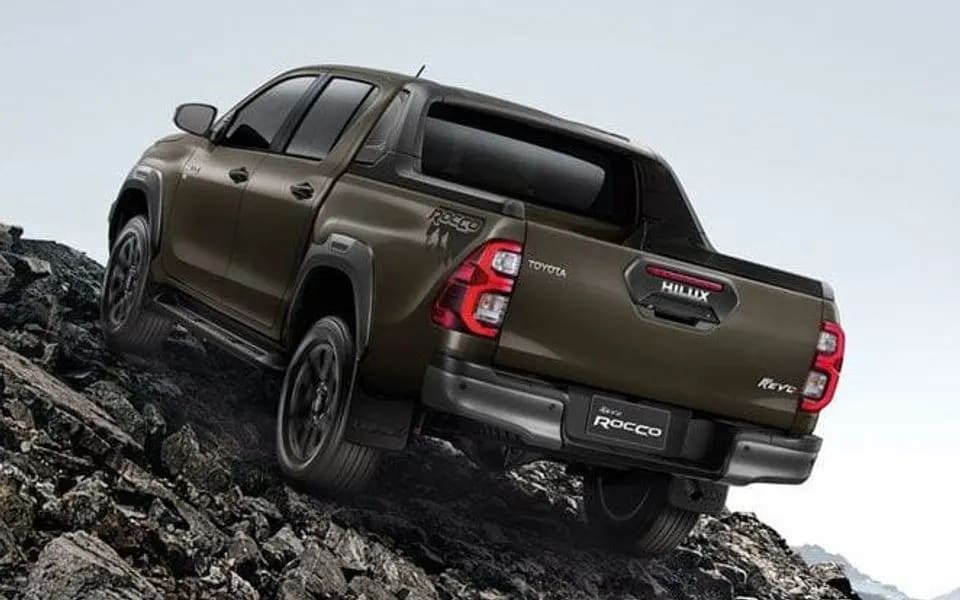Toyota Hilux pick-up flottakezelés
