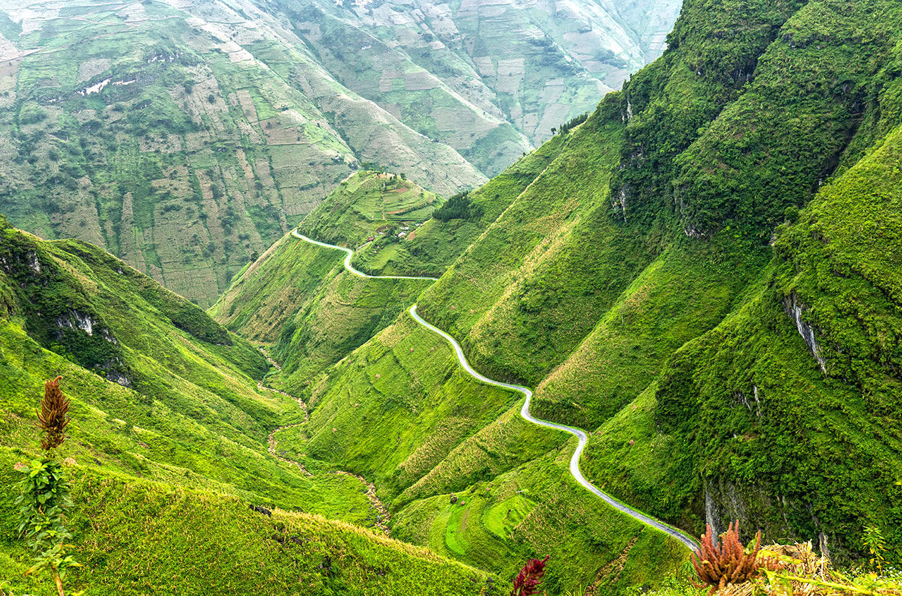 Ma Pi Leng Pass