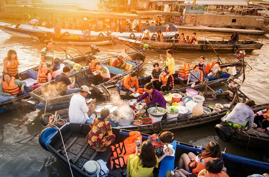 Top 15 funny and healthy outdoor activities to enrich your travel in Vietnam
