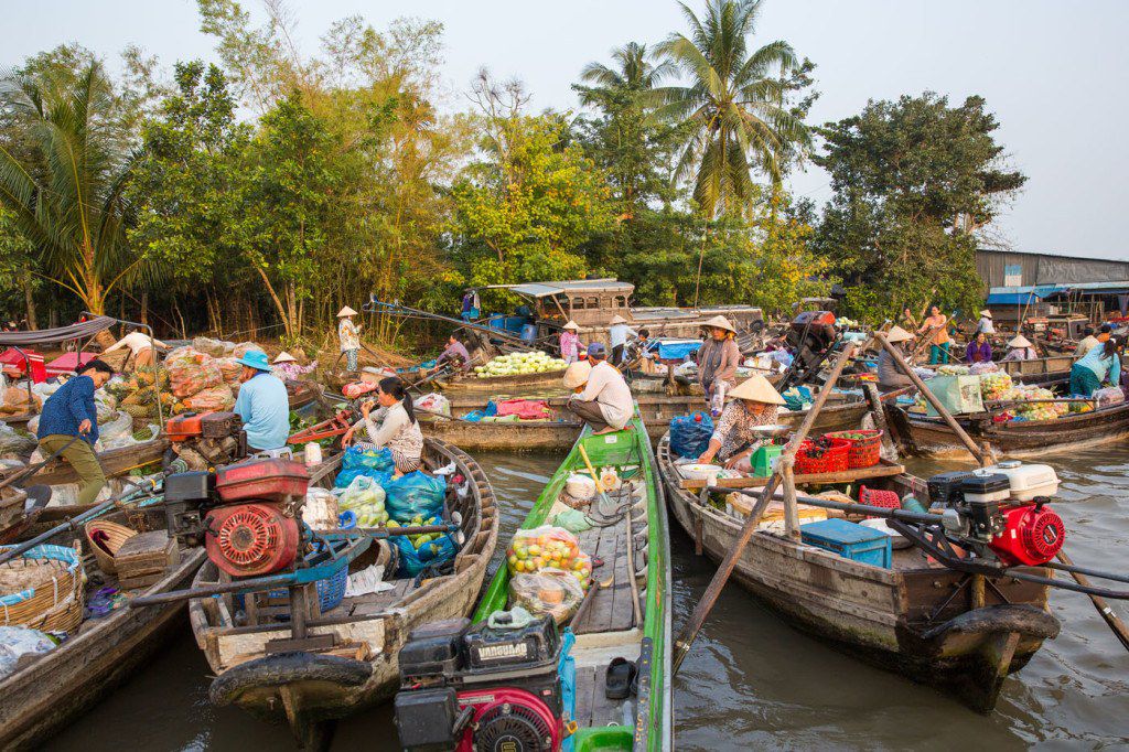 Caibe floating market