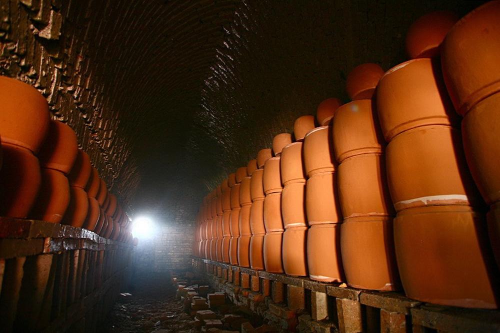 Dai Hung pot-jar kiln village in Binh Duong