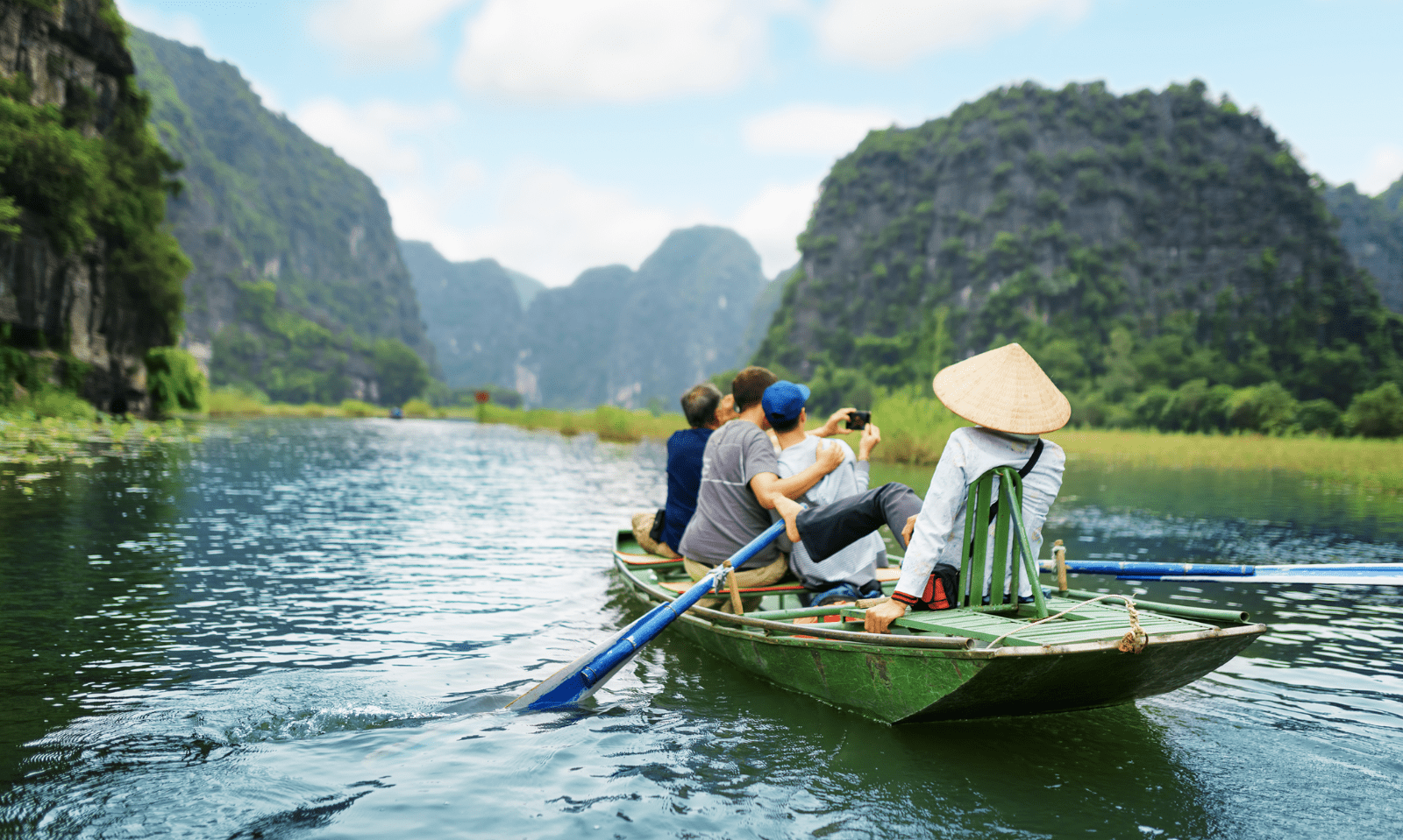 Tam Coc boat riding 2023