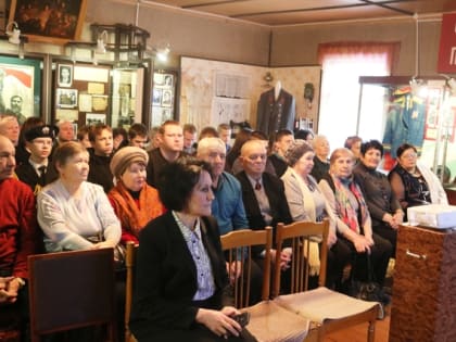 В Навлинском районе открыли месячник оборонно-массовой и военно-патриотической работы.