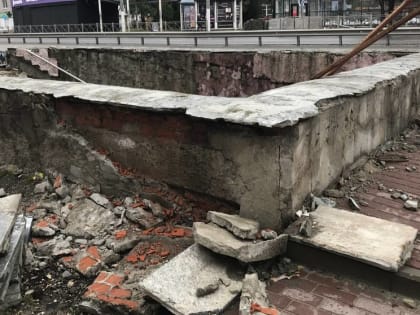 В Брянске подземный переход возле «Полтинника» оснастят подъемником