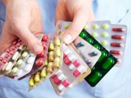 В Брасовском районе двух инвалидов оставили без лекарств