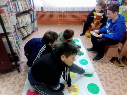 «По страницам зимних сказок»