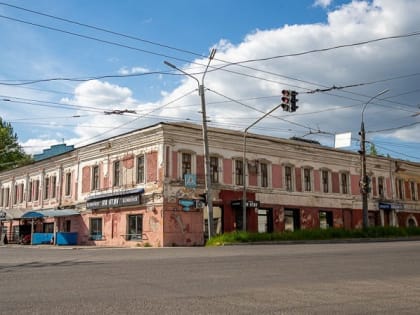 «Развязка Богомаза»: брянские власти готовят к сносу историческое здание на Калинина, 111? Вслед за могилой Фокина